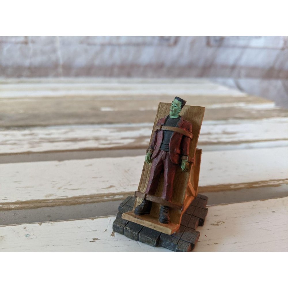 Hawthorne village Herman’s minor maintenance 2006